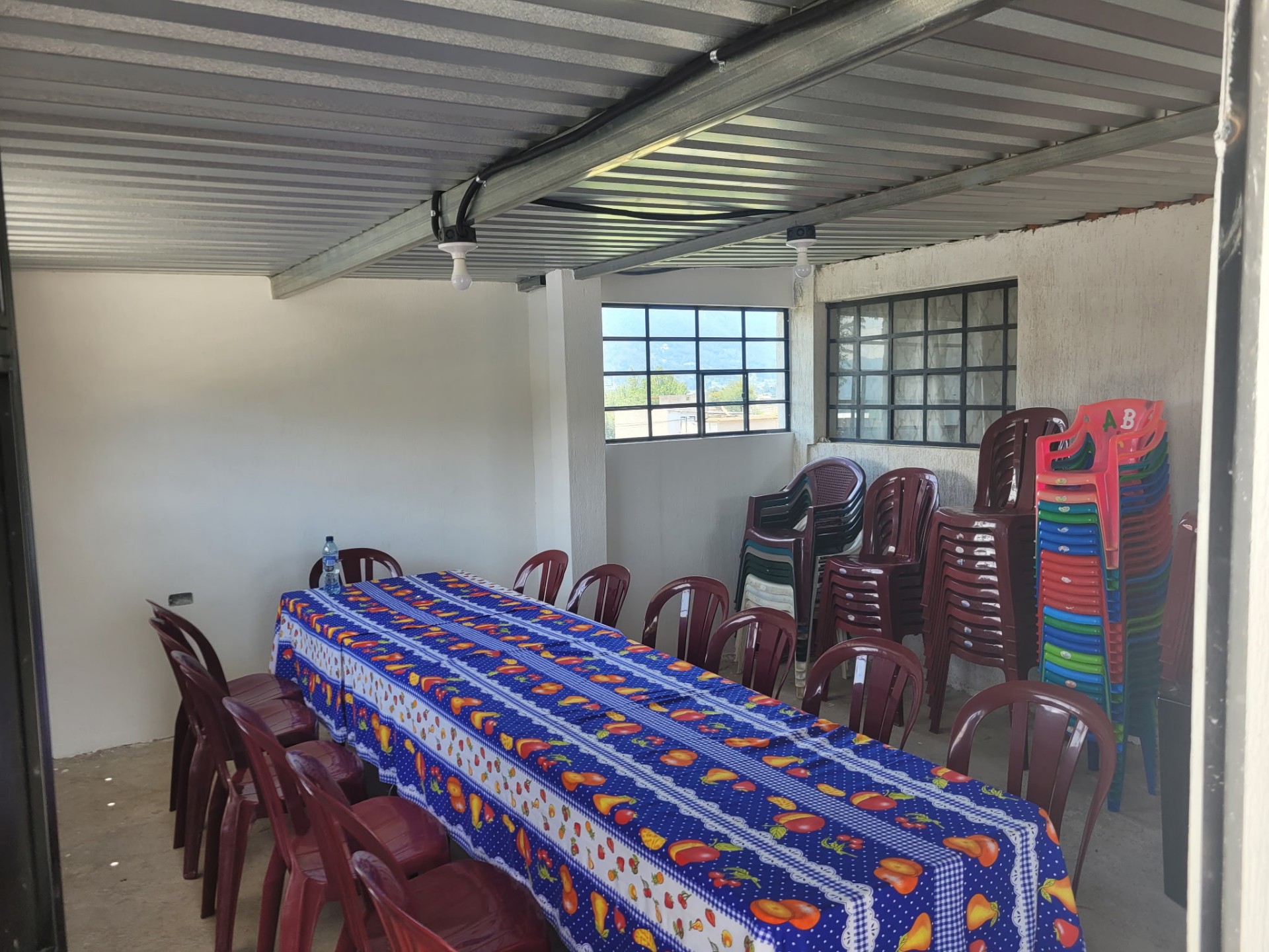 Interior habilitado para actividades y estudios